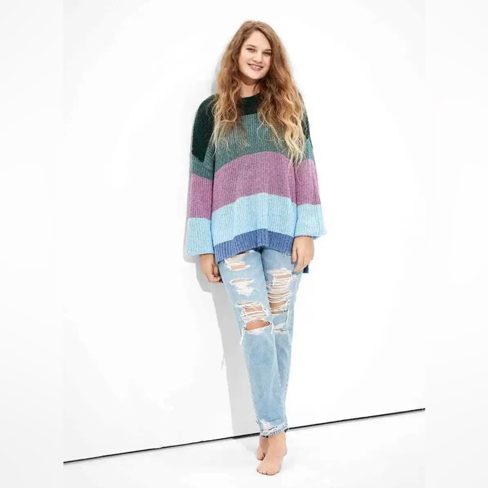 American Eagle Oversized Sweater